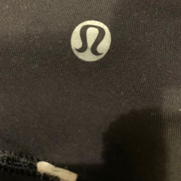 Lululemon fast and free tight size 6 - Picture 5 of 9